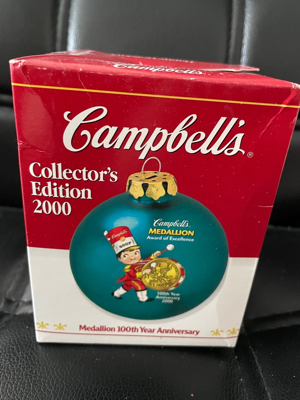Campbell's Soup Collector's Edition 2000 Medallion 100th Year Aniv. Ornament